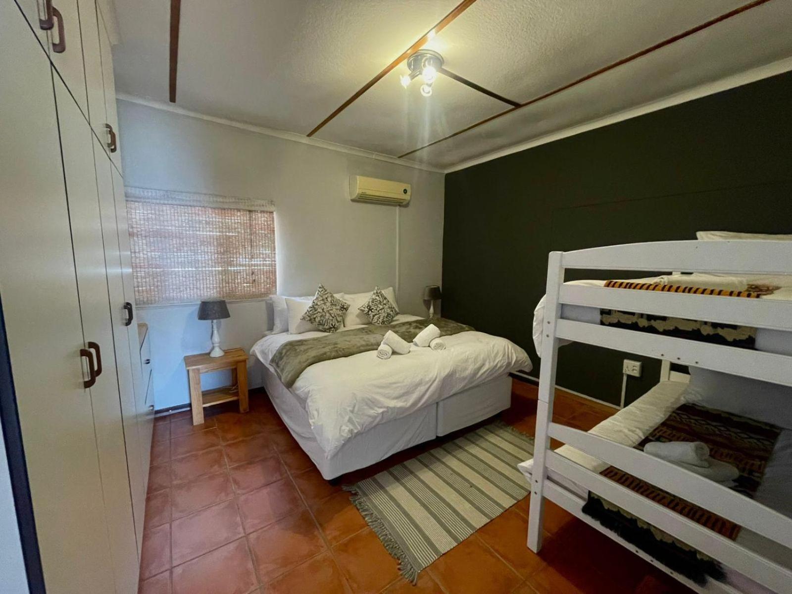 Eden Chalets Windhoek Zimmer foto