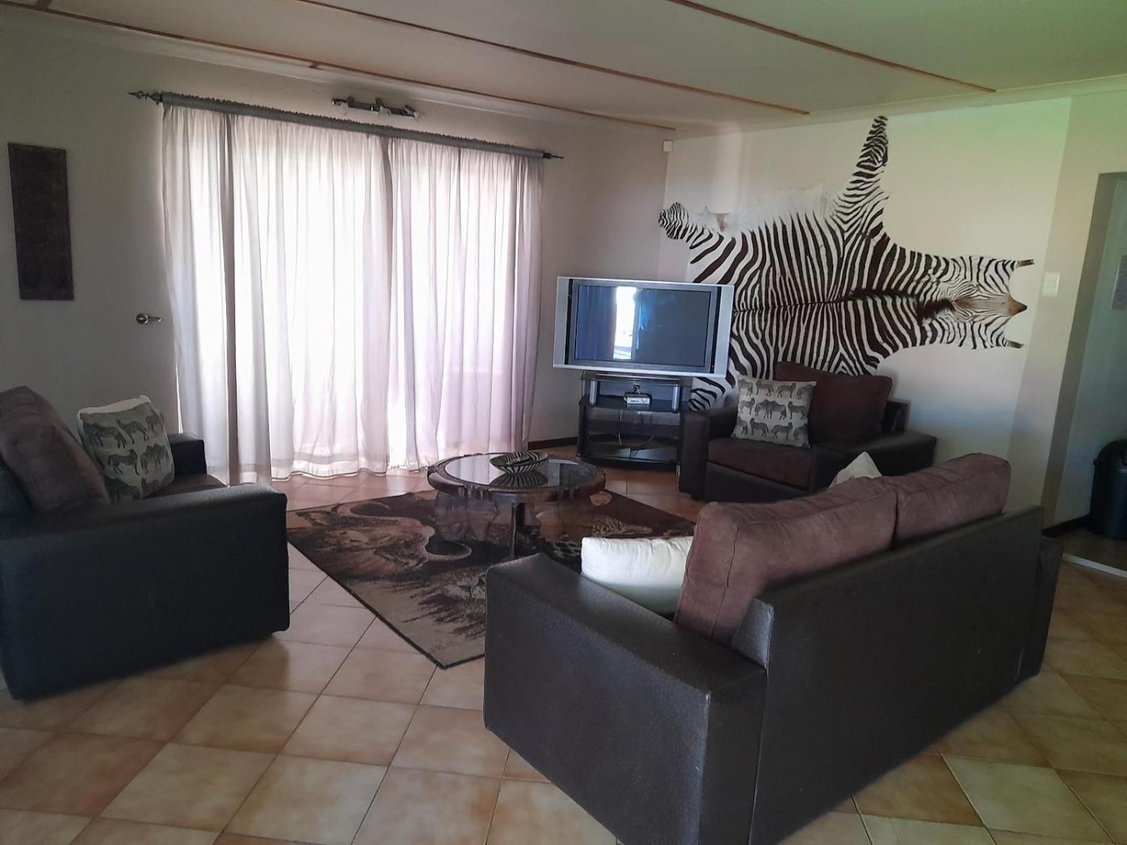Eden Chalets Windhoek Zimmer foto