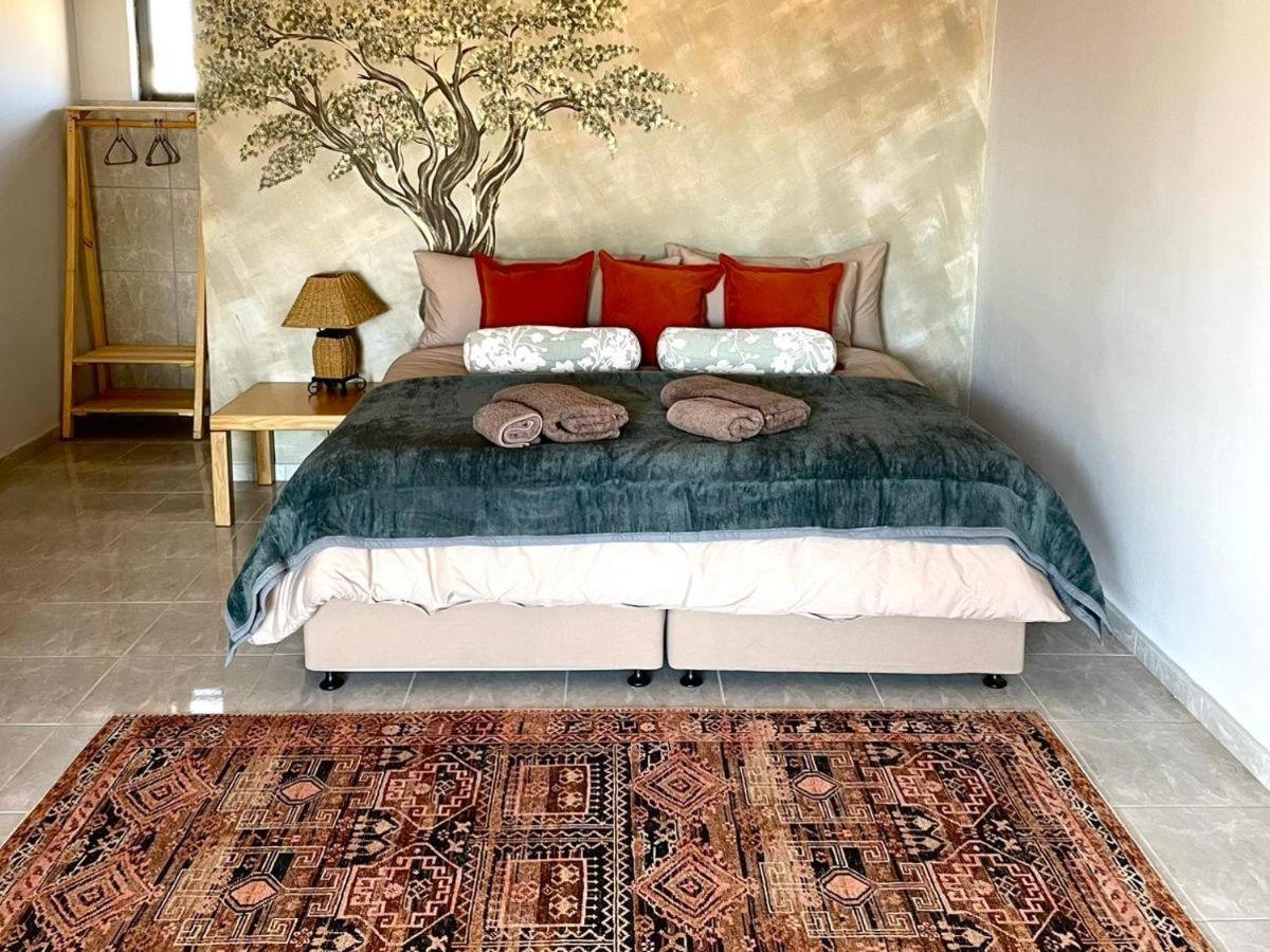Eden Chalets Windhoek Zimmer foto